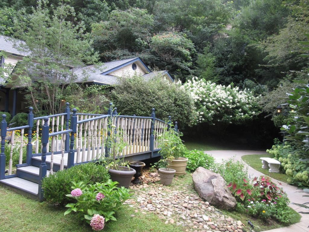 Eight Gables Inn Gatlinburg Zewnętrze zdjęcie