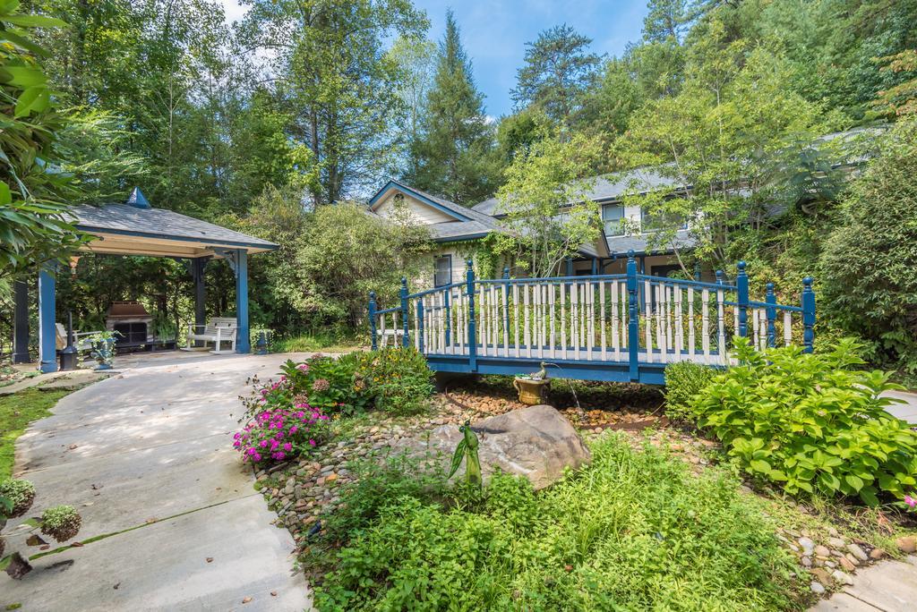 Eight Gables Inn Gatlinburg Zewnętrze zdjęcie